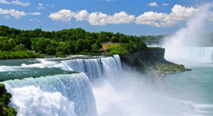 Is Niagara Falls a 7 wonders of the world?