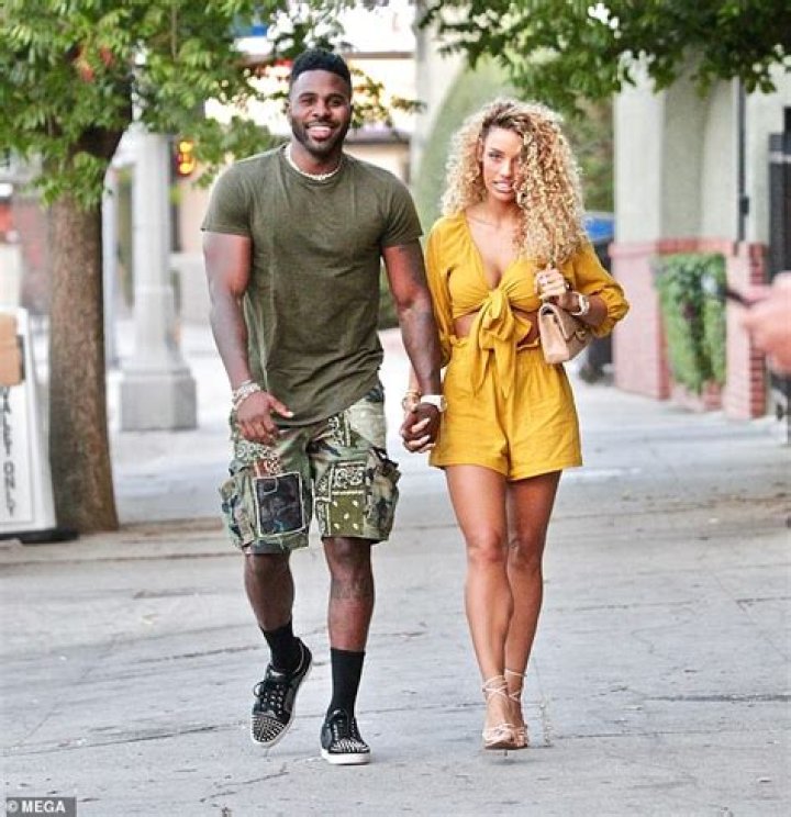 Jason Derulo and girlfriend Jena Frumes expecting their first child