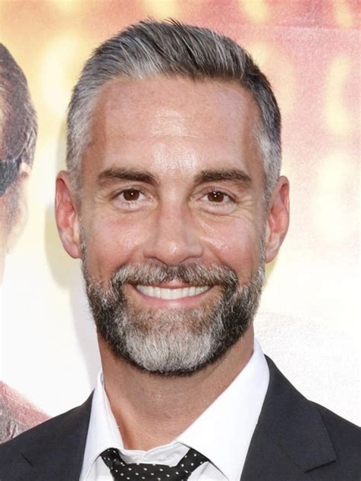 Jay Harrington Movies, Bio and Lists on MUBI