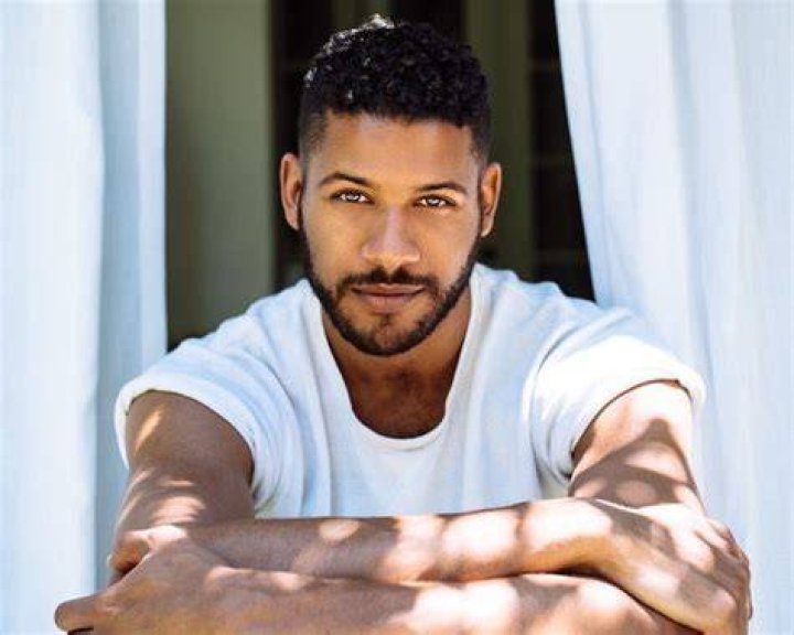 Jeffrey Bowyer Chapman Alchetron, The Free Social Encyclopedia