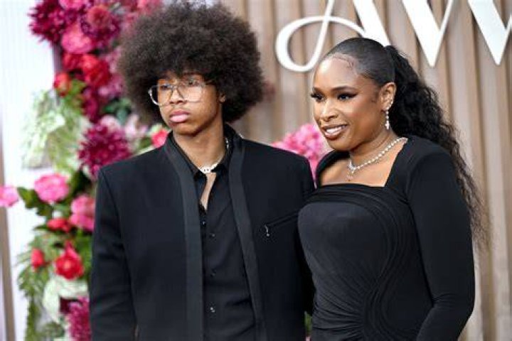 Jennifer Hudson Says Common Is 'A Beautiful Man’ Amid Dating Rumors