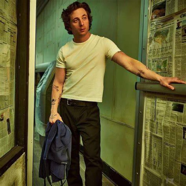 Jeremy Allen White Archives Lifestyle Asia Kuala Lumpur