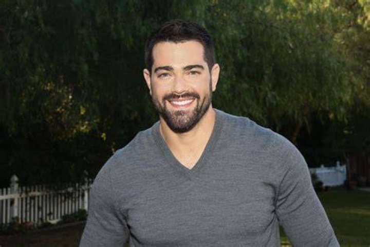 Jesse Metcalfe Interview Home & Family Video Hallmark Channel