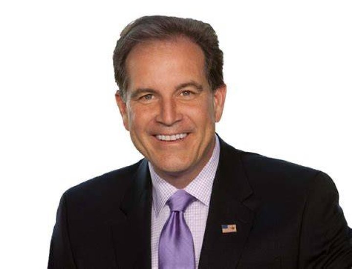 Jim Nantz of CBS to help raise funds for Alzheimer’s cause tonight in