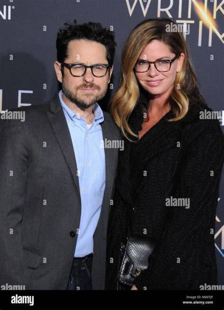 J.J. Abrams 2018 Wife, tattoos, smoking & body facts Taddlr