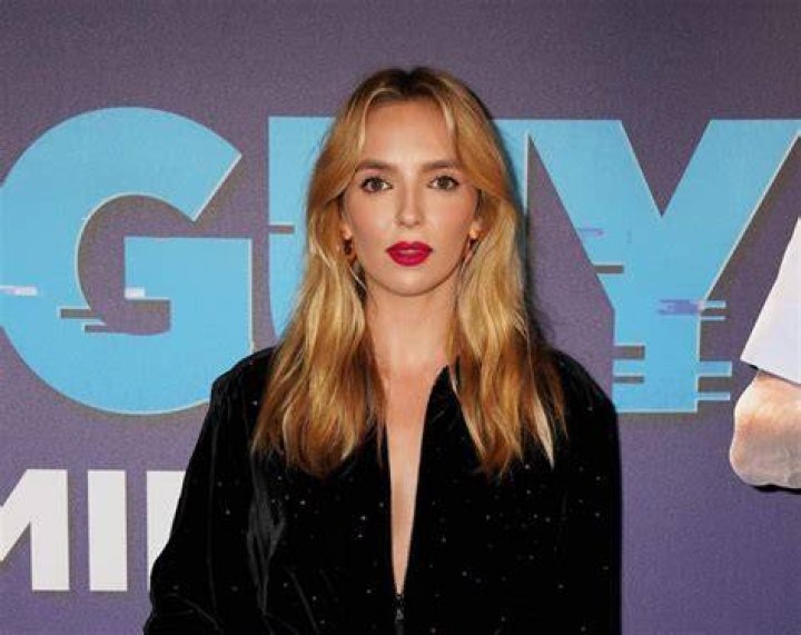 Jodie Comer Working As Ryan Reynolds' Partner Terrifying