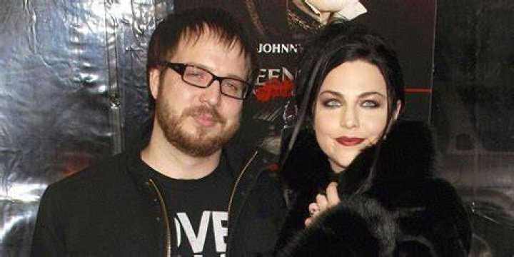 Josh Hartzler Wiki, Wedding. Who is Amy Lee's husband?