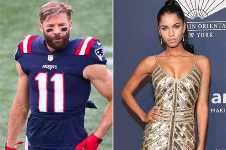 Julian Edelman, model Daiane Sodré continue Instagram flirtations