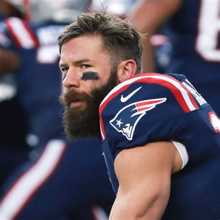Julian Edelman Pics Julian edelman girlfriend, Julian edelman, Edelman