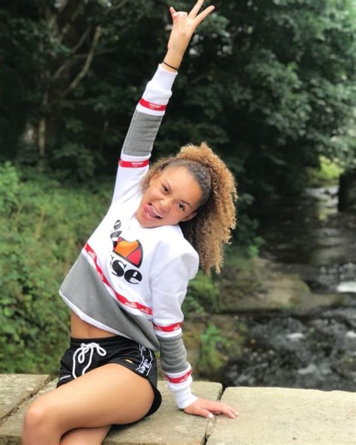 Kamaia Fairburn picture