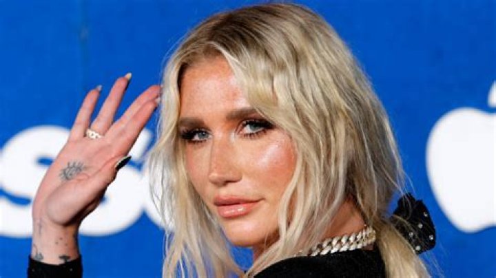 Kesha Says She ‘Almost Died’ Freezing Her Eggs