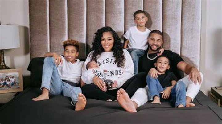 Khadeen Ellis Net Worth Age, Twin Sister, Father, Boyfriend, Movies