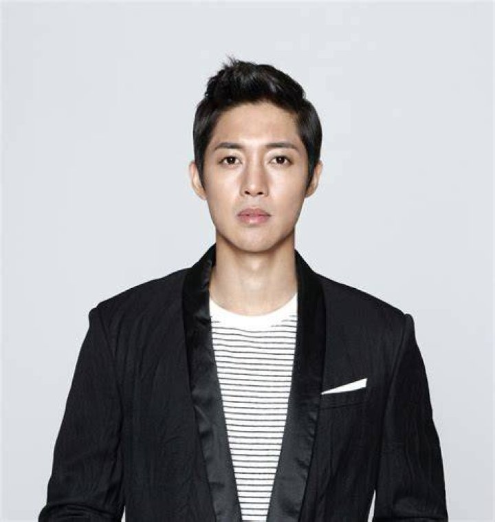Kim Hyun Joong Se Ha Abierto Con Sus Fans Sobre Su Comportamiento