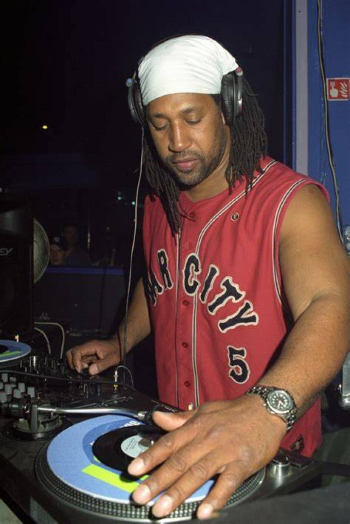 Kool Herc Celebrates HipHop&rsquo;s Birthday With VIBE Magazine