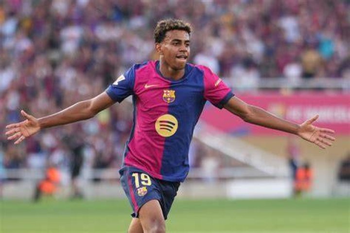 Lamine Yamal's dream debut for Spain