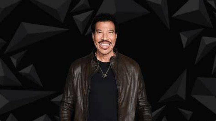 Lionel Richie Net Worth 2022 How Much Did He Make as an American Idol
