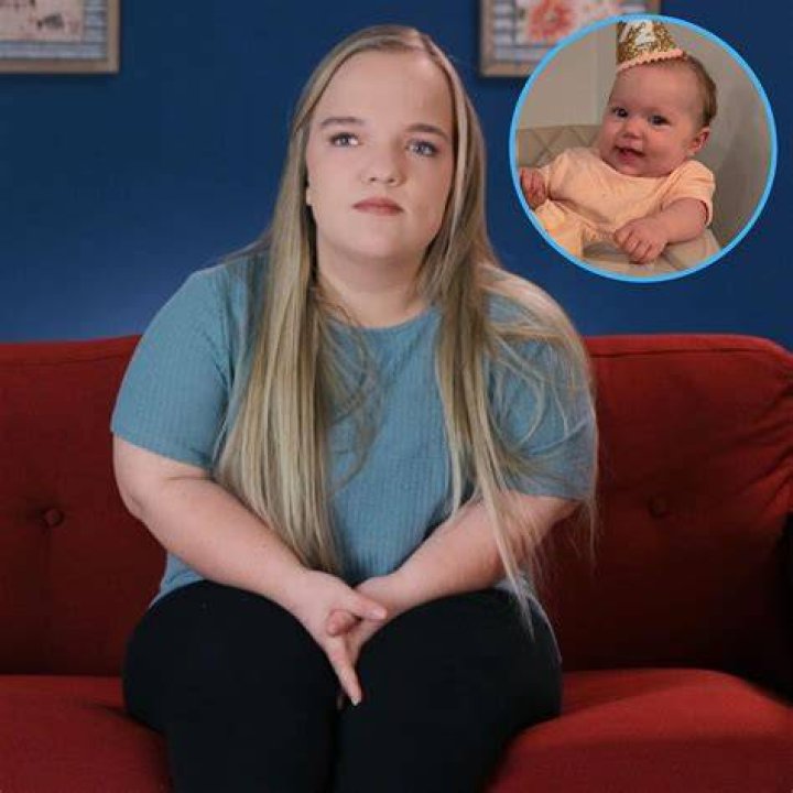 &lsquo;7 Little Johnstons&rsquo; Star Liz Johnston Is Pregnant and Expecting Baby