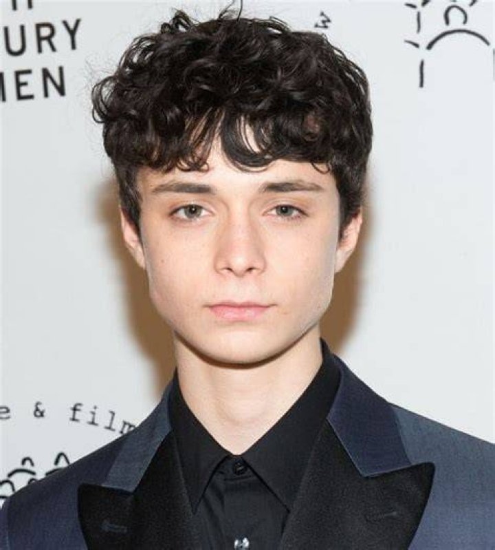 Lucas Zumann Net Worth, Biography, Age, Girlfriend, Height, Parents