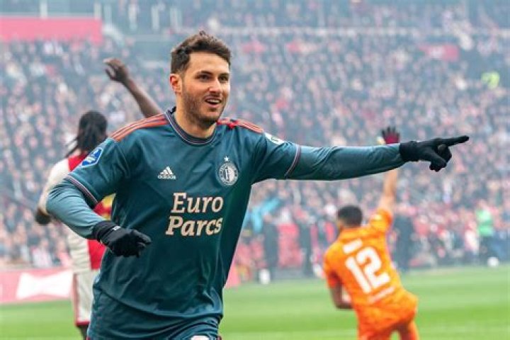 Meet Santiago Gimenez's Dad: A Soccer Star In The Making