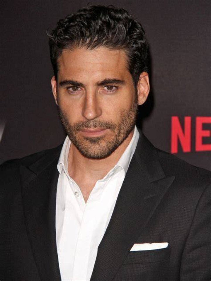 Miguel Ángel Silvestre Movies, Bio and Lists on MUBI