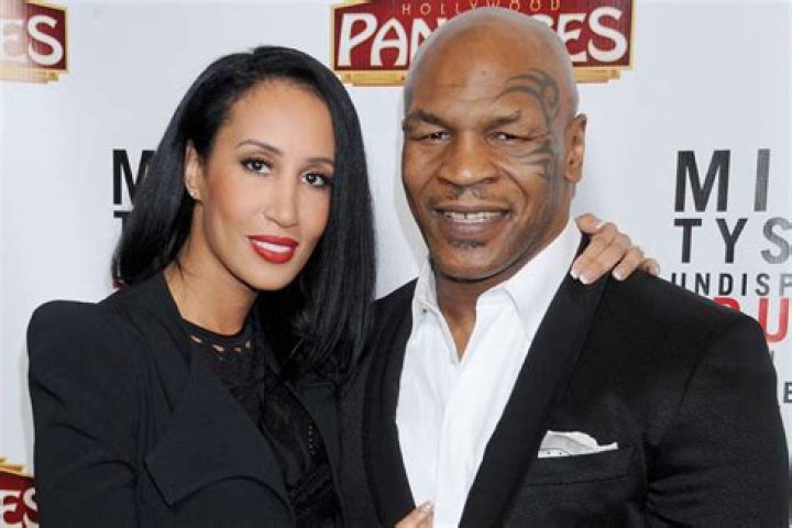 Mike Tyson&rsquo;s Wife All About The Boxer&rsquo;s 3 Marriages Hollywood Life