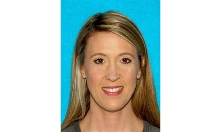 Nebraska Substitute Teacher Caught Naked in Car with Teenage Student