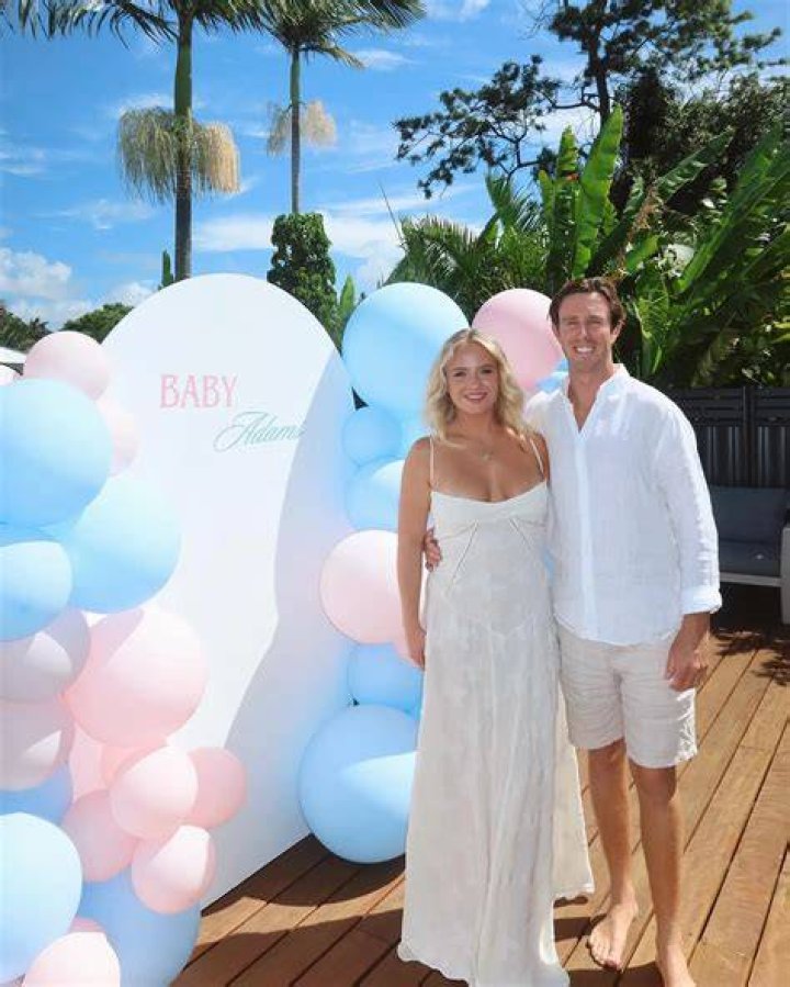Newlyweds on the block! Jenny McCarthy and Donnie Wahlberg tied the