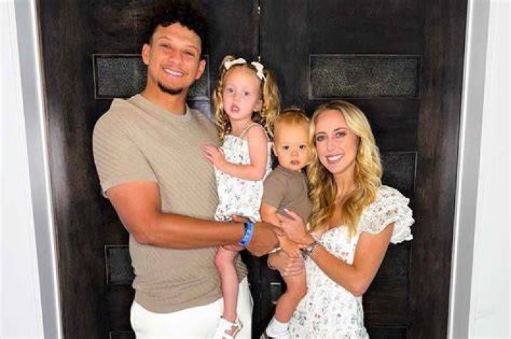 Patrick Mahomes and Brittany disconnect in Portugal but could have a