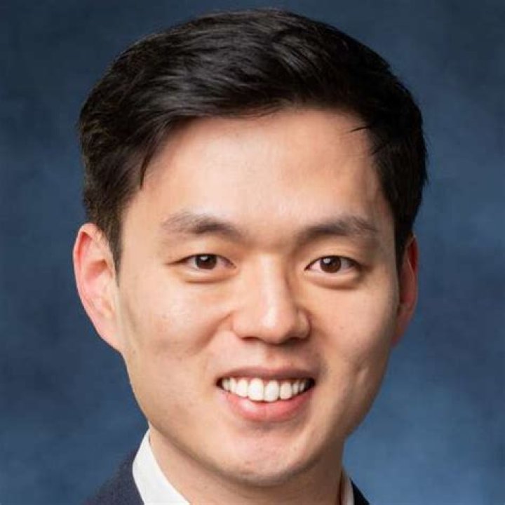 Paul SunHyung Lee and His Wife Hit It off in Toronto