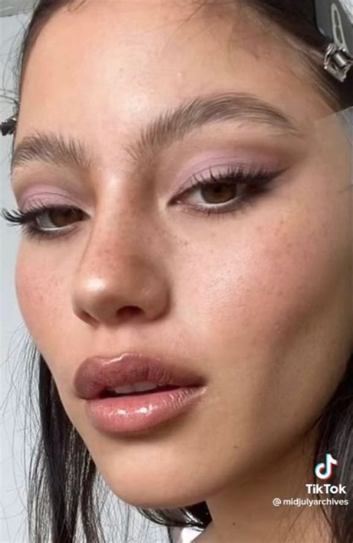 Pin on Makeup a mi estilo ⛓