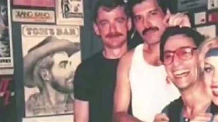 Qui Est Paul Pour Freddie Mercury Esam Solidarity