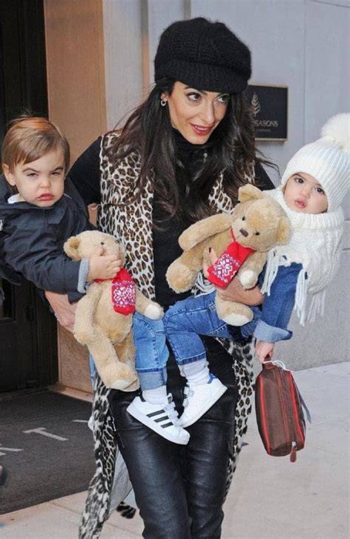 Rare sighting of adorable Clooney twins in 2022 Amal clooney, Fashion