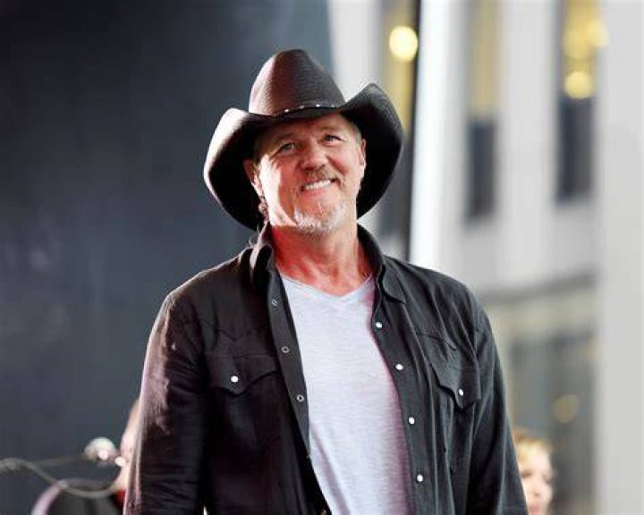 Remember When Trace Adkins' Wife Shot Him in the Heart?