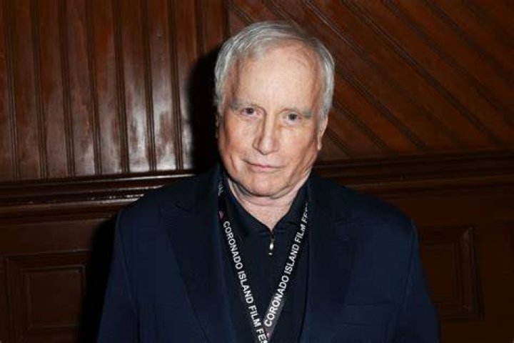 Richard Dreyfuss defends actors appearing in blackface and says Oscar's