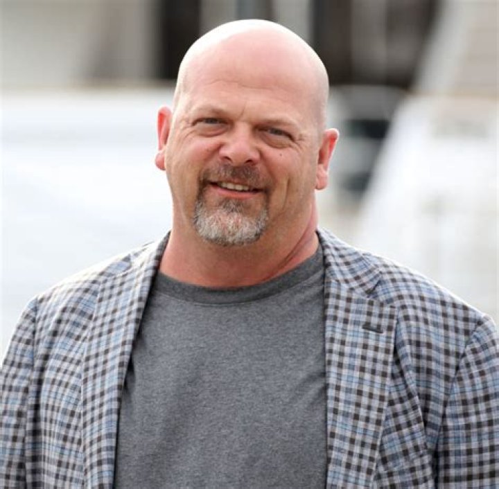 Rick Harrison Total Net Worth How Much Is He Earning? Storia