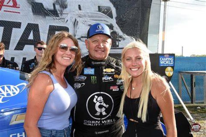Robert Hight's Wife's Struggle With Illness: A Look At Her Journey