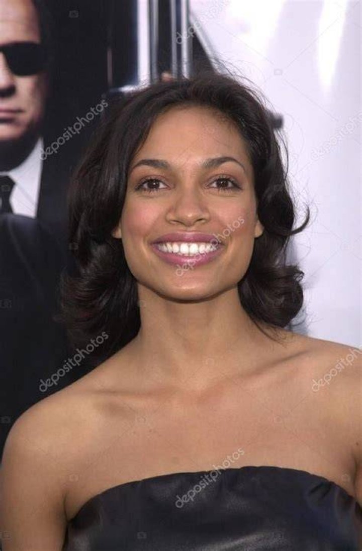Rosario Dawson Isn't SelfIsolating with Boyfriend Cory Booker 'We Are