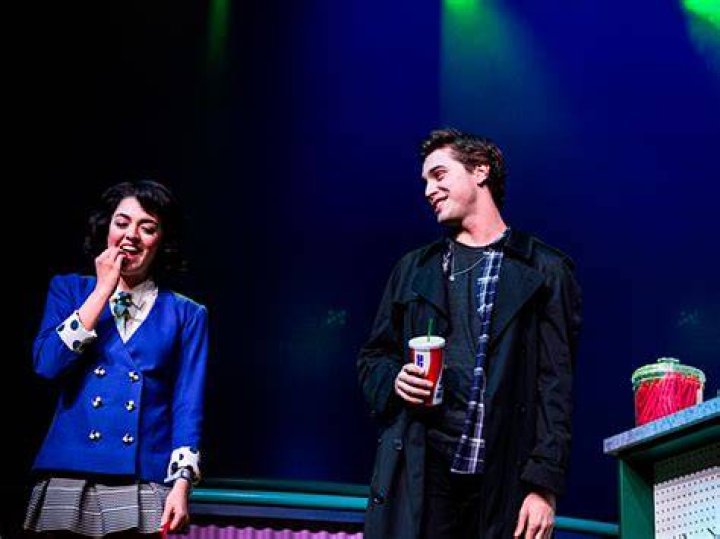 Ryan McCartan Heathers Wiki FANDOM powered by Wikia