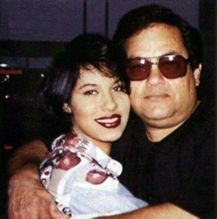 Selena and her dad Selena quintanilla, Selena quintanilla perez, Selena