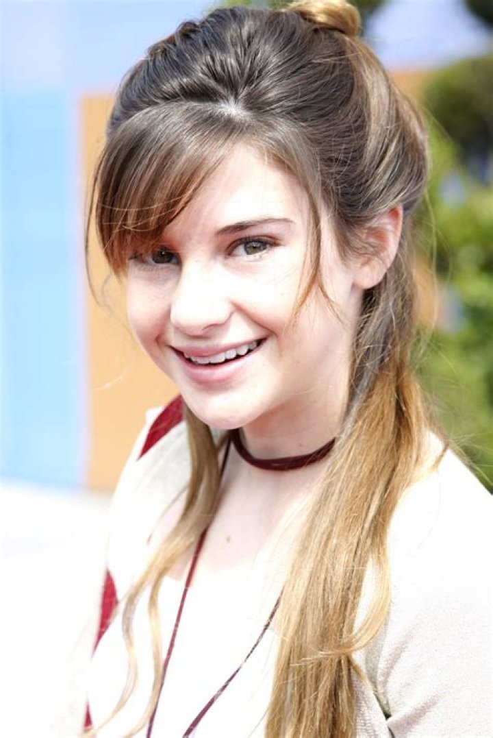 Shailene Woodley Child Actress Images/Pictures/Photos/Videos Gallery