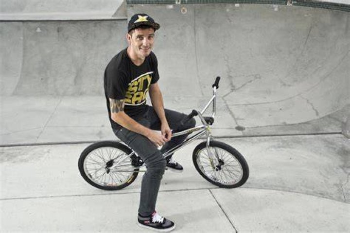 Simon Tabron Suffers Heart Attack and Stroke GoFundMe