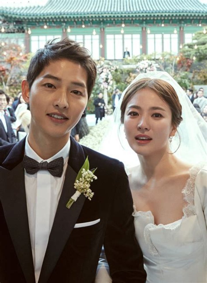 Song Joong Ki and Kim Ji Won in New Photo Spread Promoting Third and