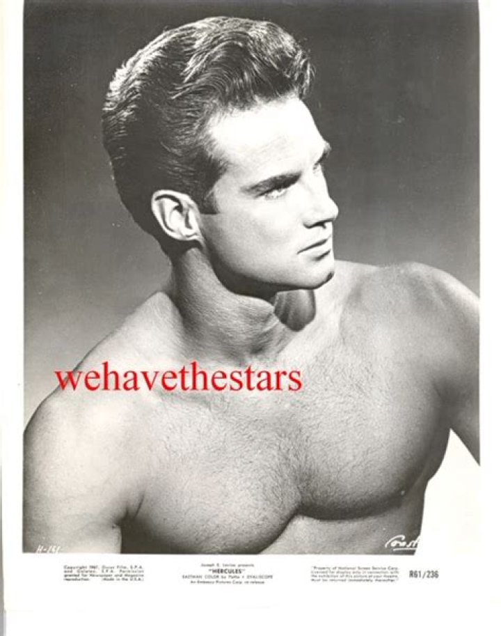 Steve Reeves in a publicity still. Built Report