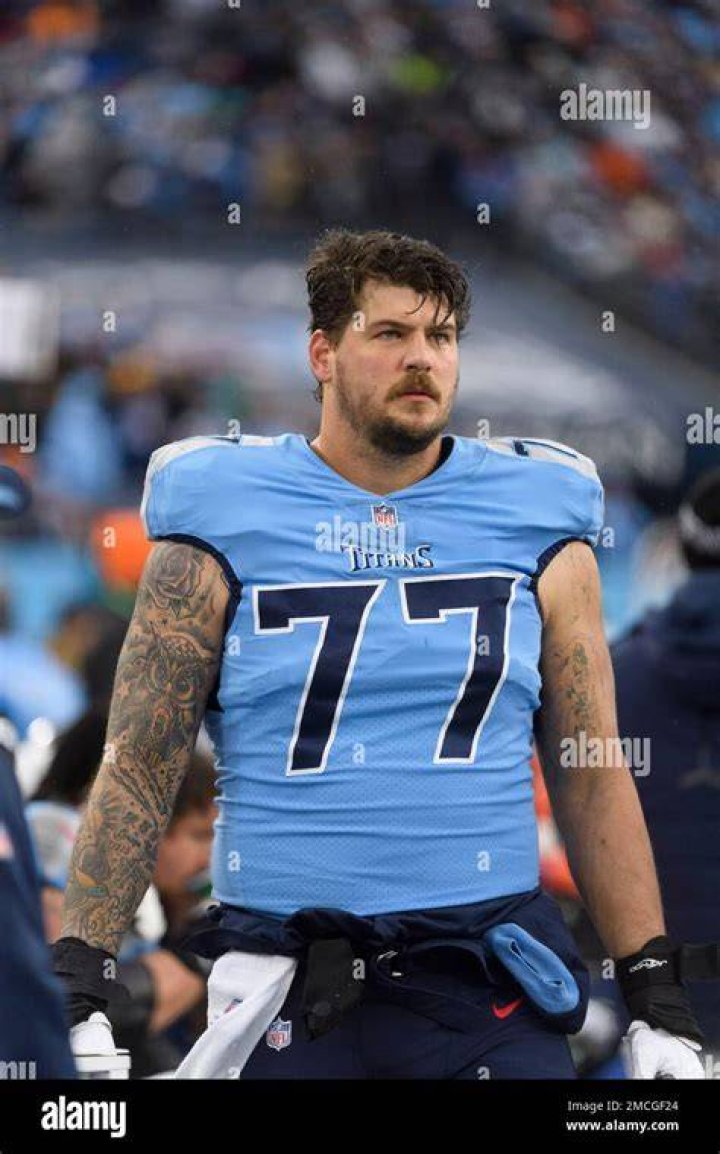 Taylor Lewan's Wife Taylin Met Him 10 Days before Valentine's Day