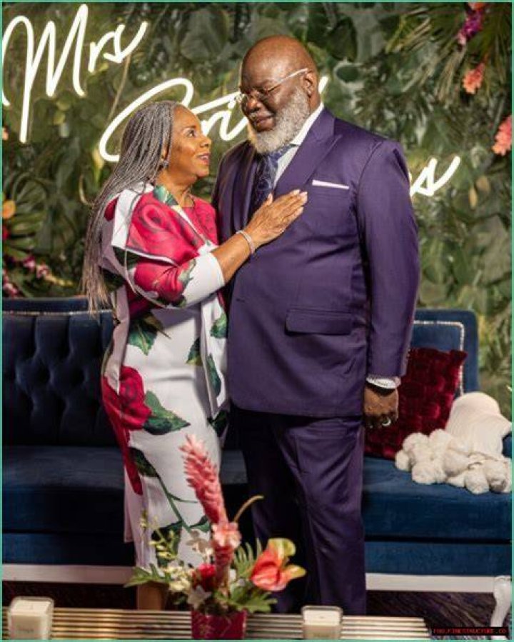 T.D. Jakes Speaks on Divorce, Tells Parents To Stop