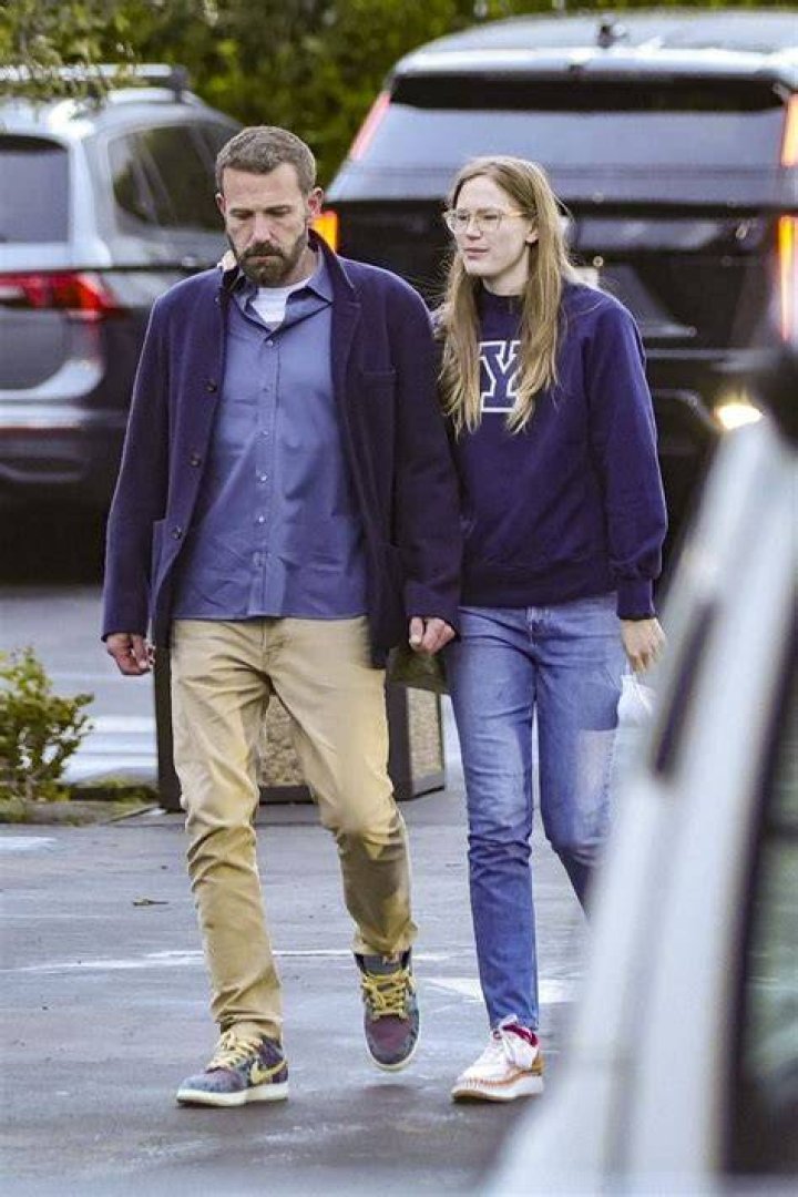 The Ultimate Guide To Ben Affleck's Violet: Everything You Need To Know