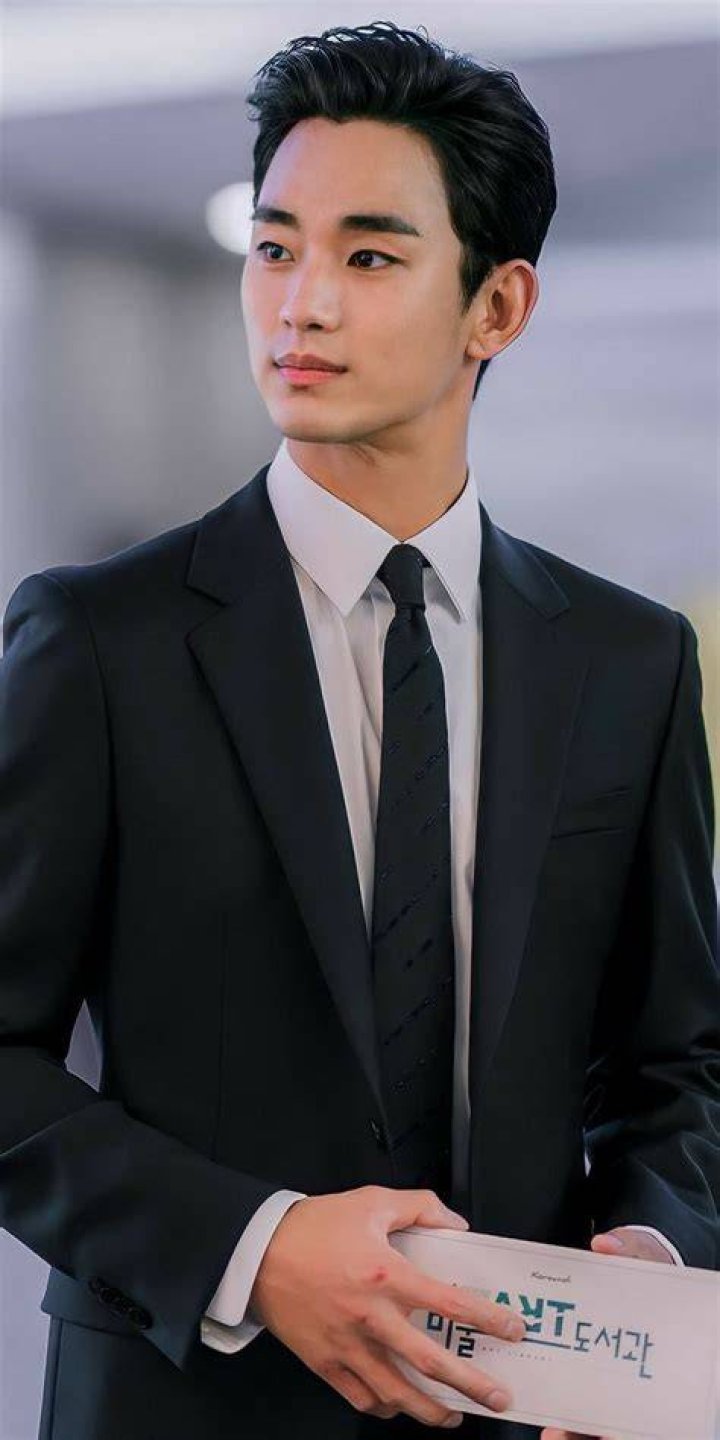 Towering Tall: The Impressive Height Of Kim Soohyun