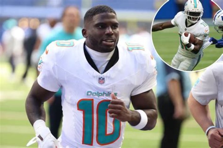 Tyreek Hill Faces Paternity Suits After Having Three Kids With Three