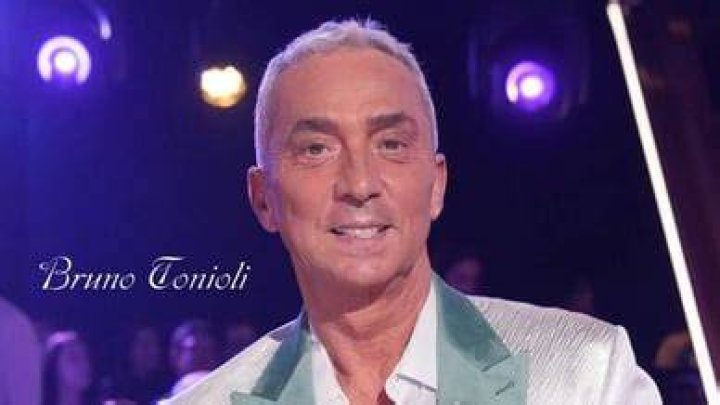 Unveil The Enchanting World Of Werther Tonioli: Dance, Passion, And Fabulosity