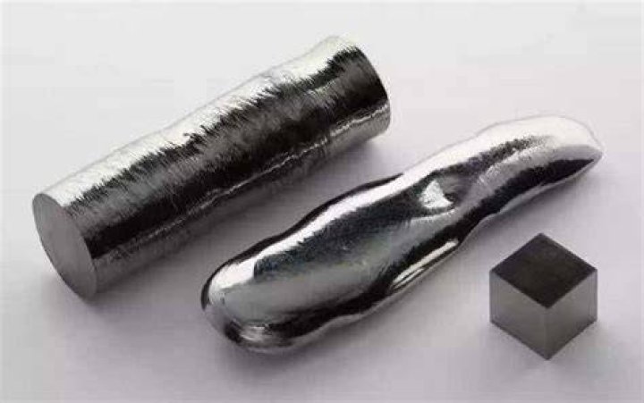 What is the heaviest metal on earth?